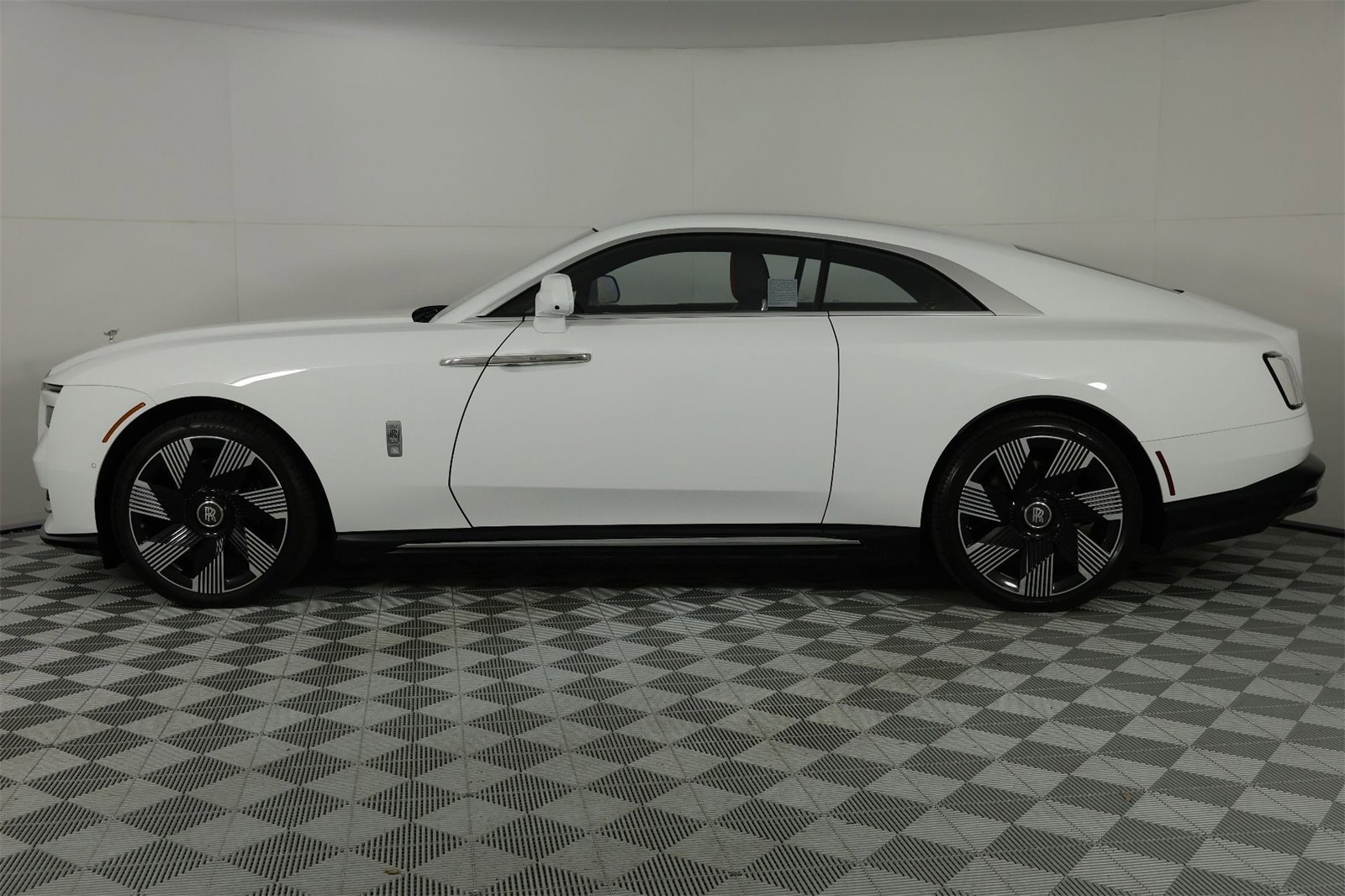 New 2025 Rolls-Royce Spectre w/ Spectre Launch Package image 2