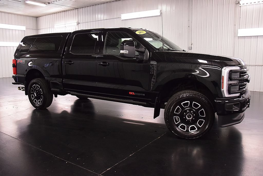 Used 2025 Ford F350 Platinum w/ FX4 Off-Road Package AWD/4WD image 10
