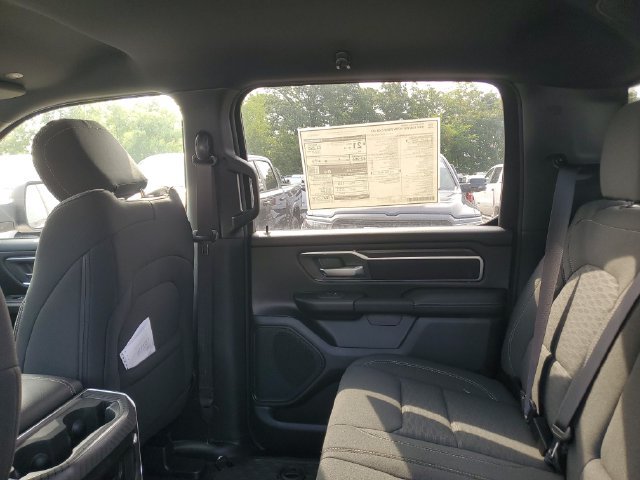 New 2026 RAM 1500 Big Horn AWD/4WD image 9