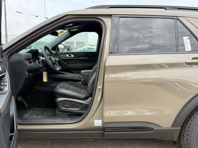 New 2026 Ford Explorer Tremor w/ Tremor Convenience Package AWD/4WD image 12