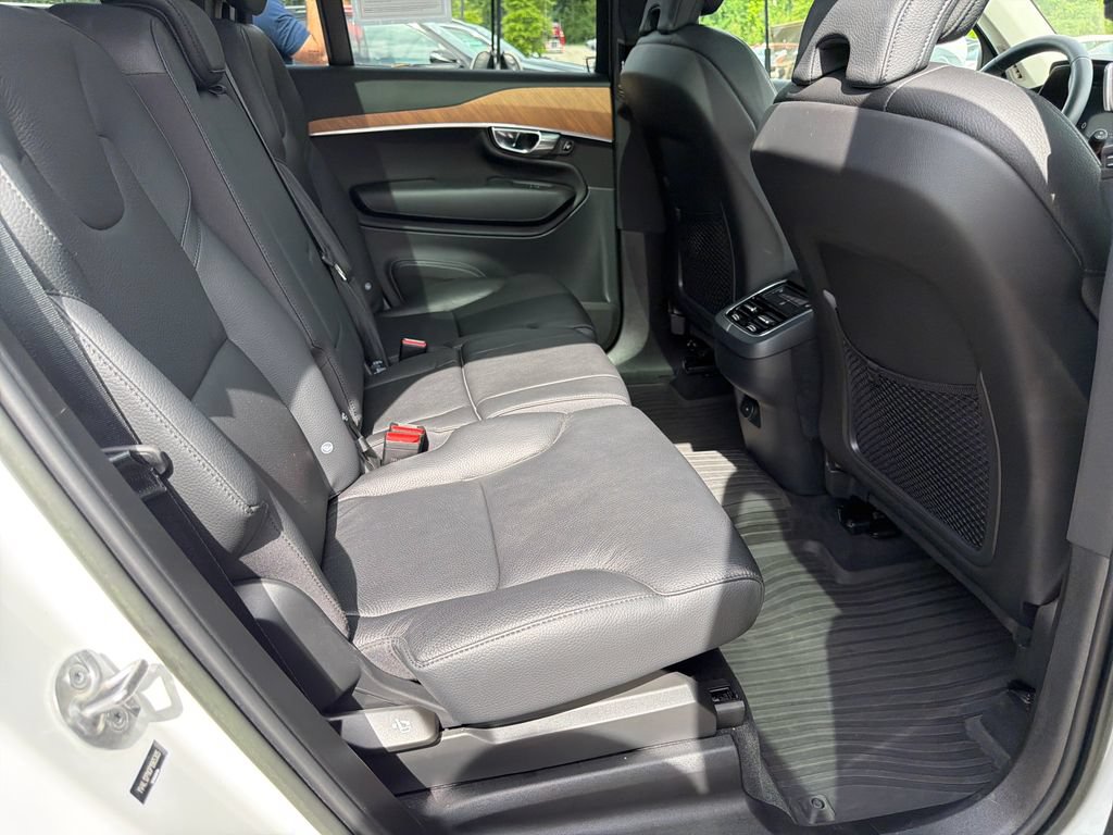 Used 2023 Volvo XC90 B5 Plus w/ Protection Package Premier AWD/4WD image 33