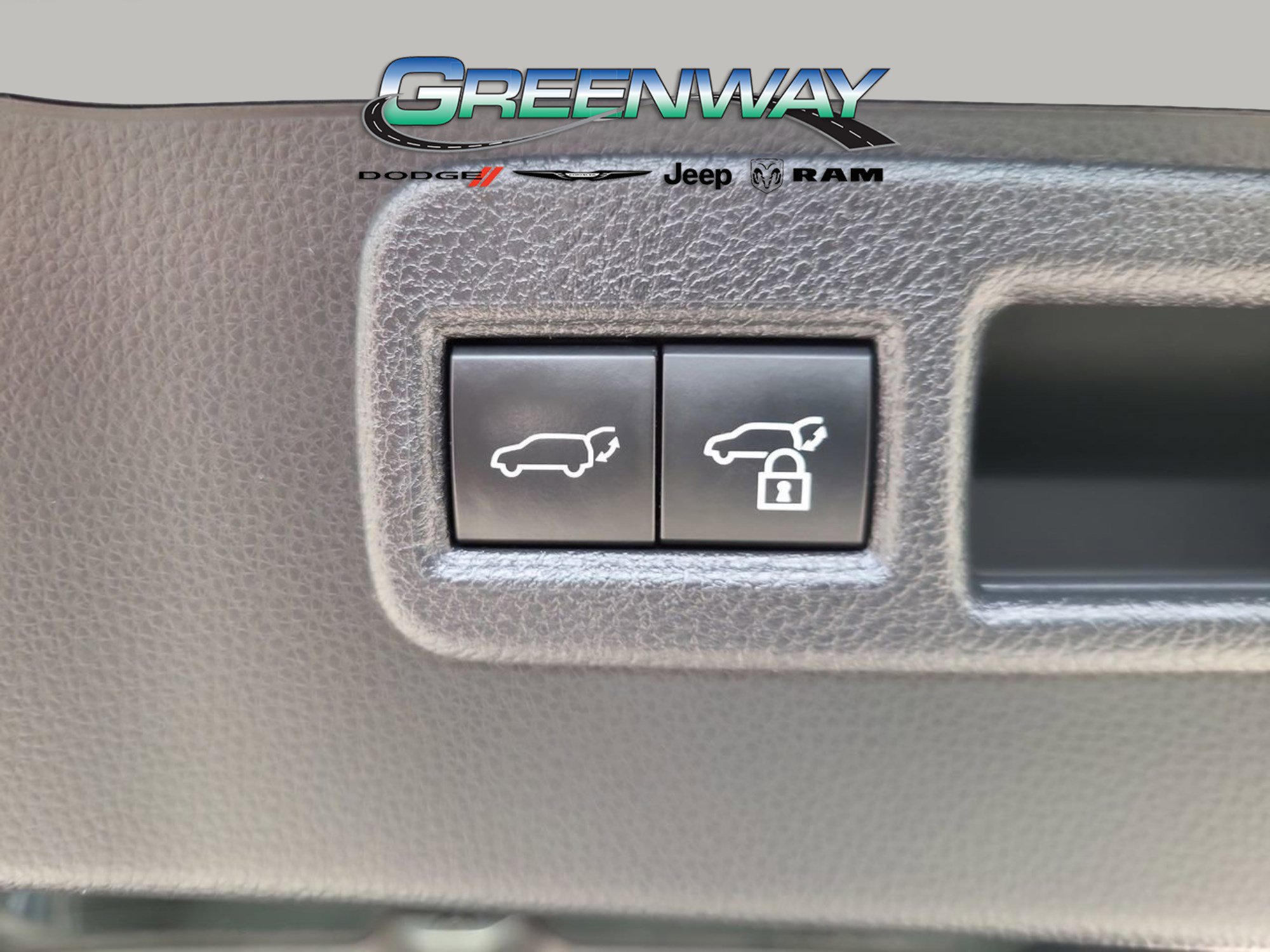 Used 2024 Toyota Venza Limited AWD/4WD image 27