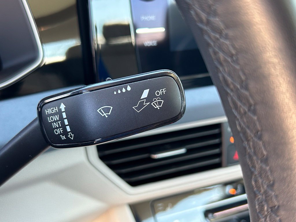 Certified 2026 Volkswagen Jetta SE FWD image 23