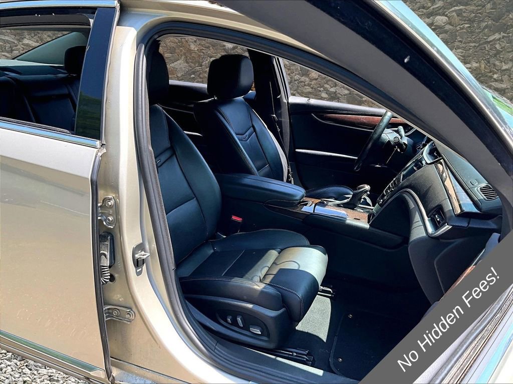 Used 2013 Cadillac XTS Luxury w/ Driver Awareness Package FWD image 7