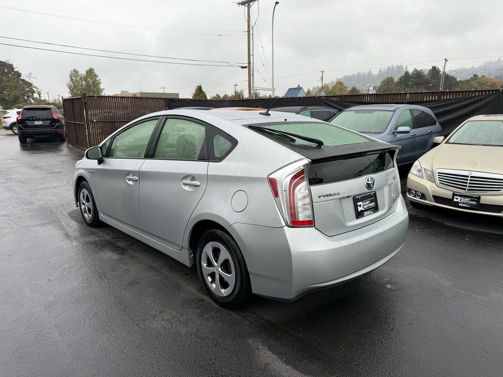 Used 2013 Toyota Prius Three image 6
