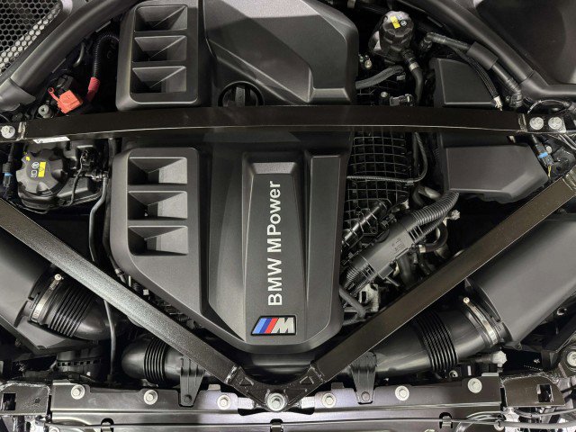 Used 2021 BMW M4 Competition w/ M Carbon Exterior Package image 37