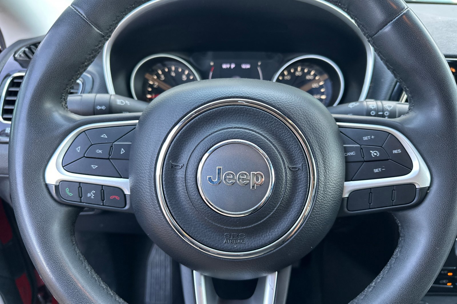 Used 2021 Jeep Compass Latitude image 23