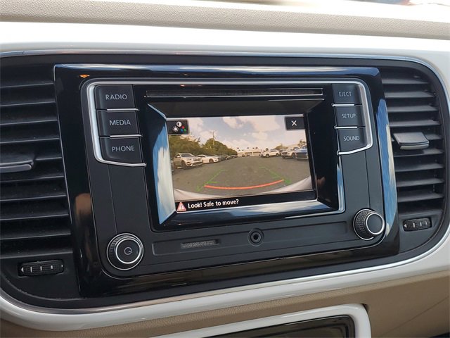 Used 2019 Volkswagen Beetle 2.0T S image 19