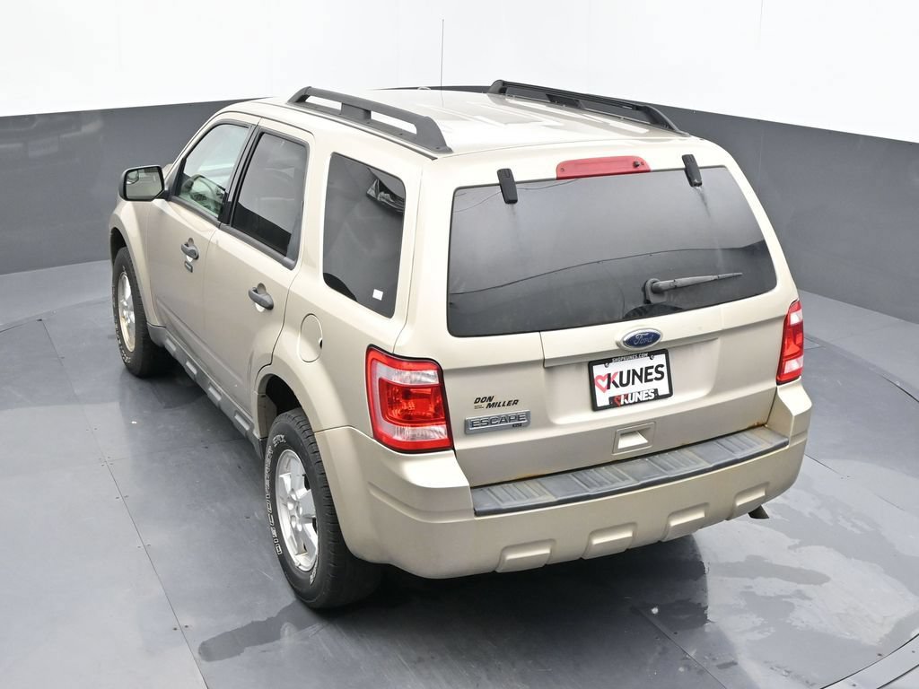 Used 2010 Ford Escape XLT FWD image 29