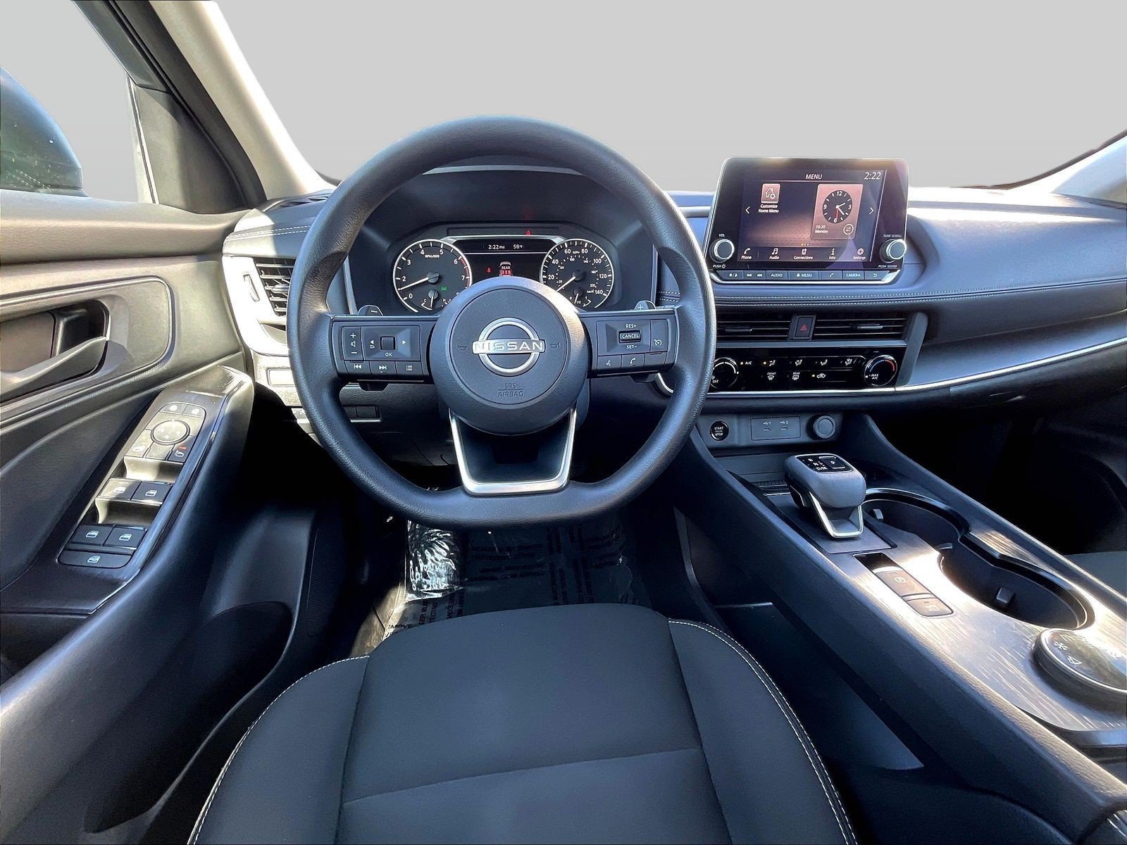 Used 2024 Nissan Rogue S AWD/4WD image 11