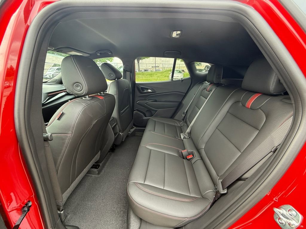 New 2026 Chevrolet Trax RS FWD image 22