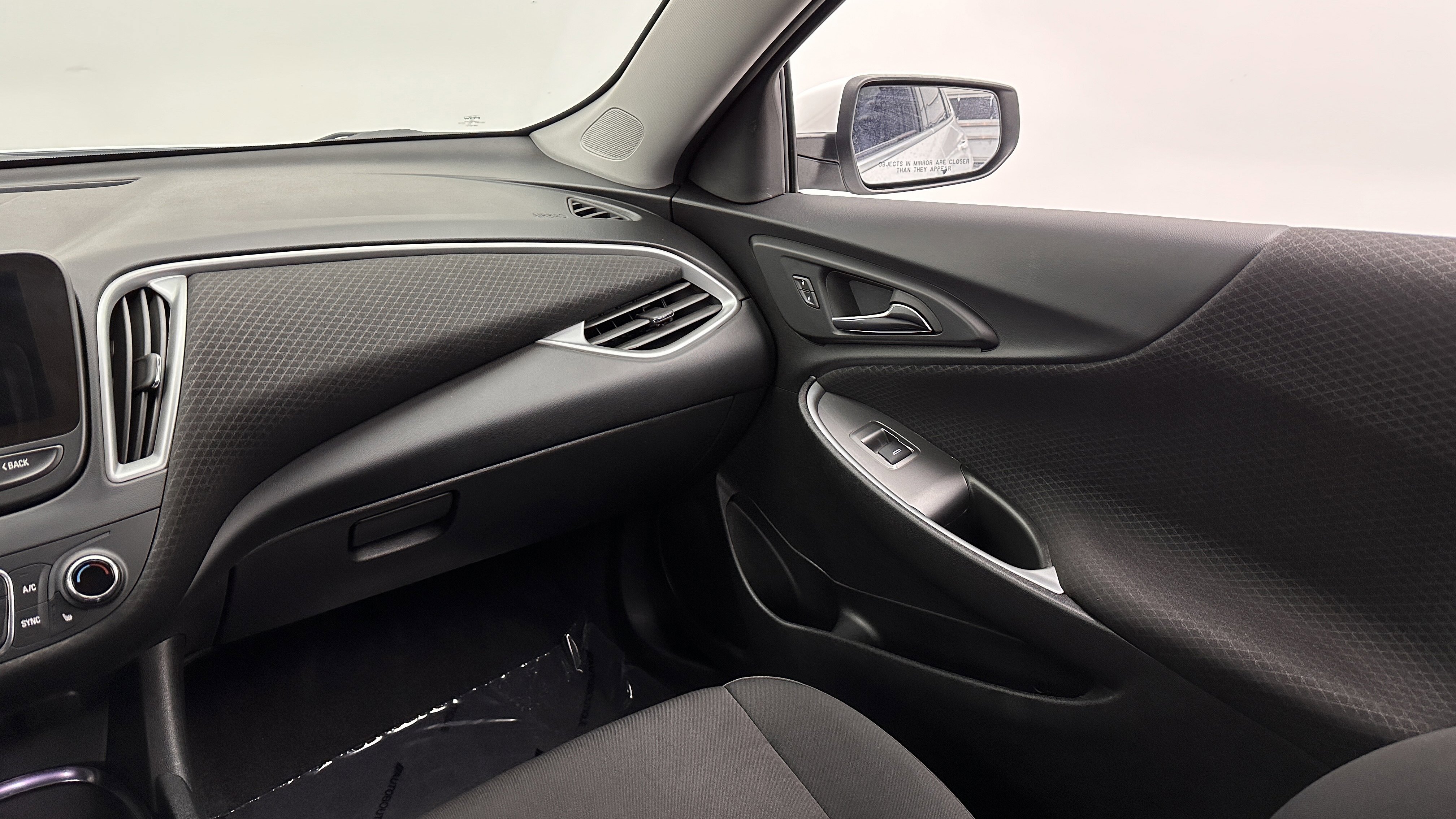 Used 2024 Chevrolet Malibu LT FWD image 29