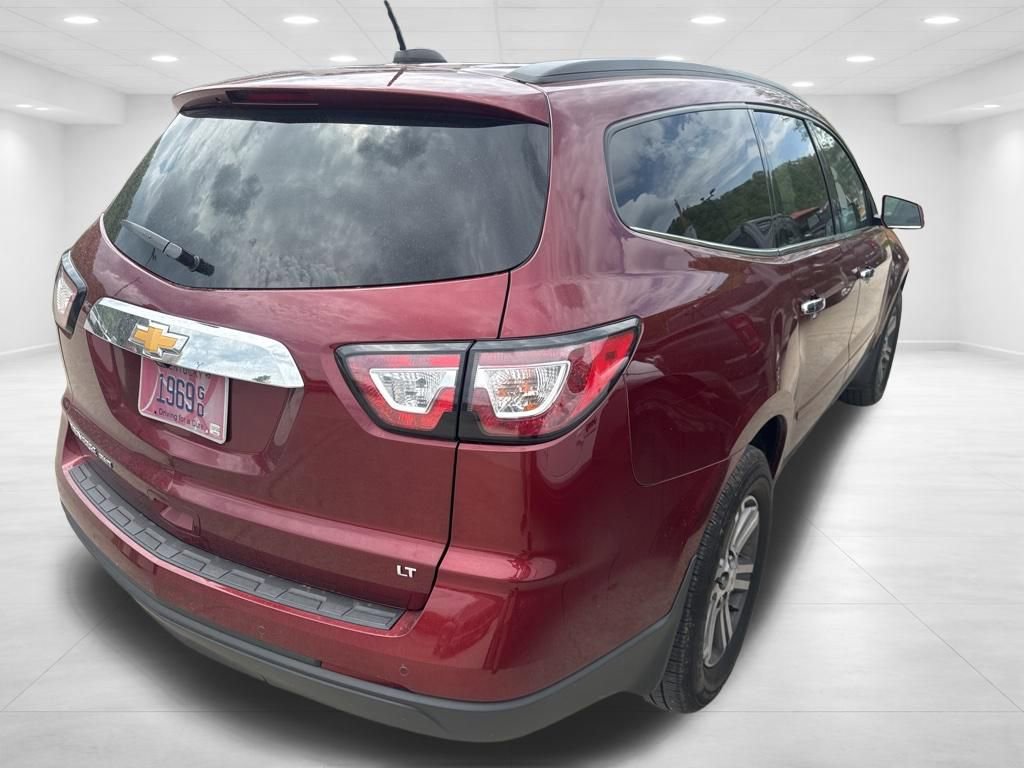 Used 2017 Chevrolet Traverse LT image 5