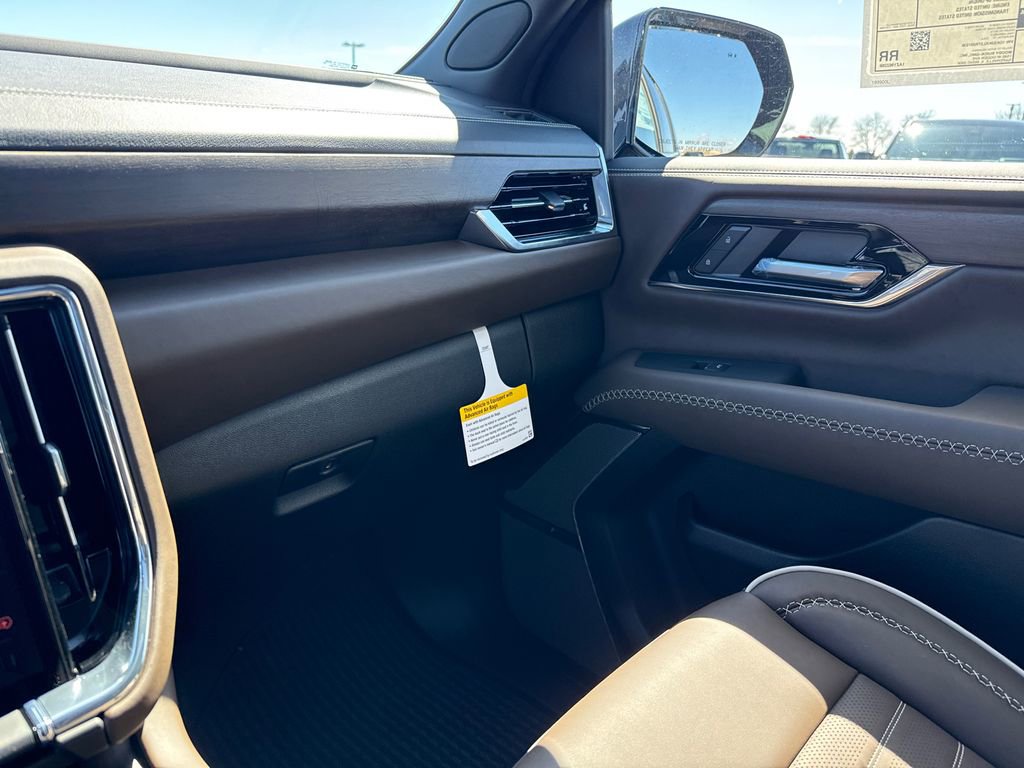 New 2026 GMC Yukon XL Denali Ultimate image 28