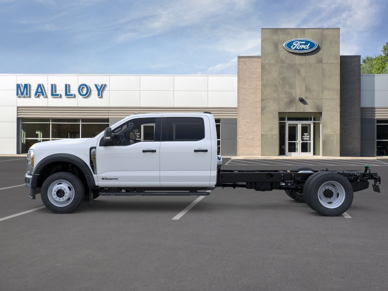 New 2026 Ford F550 4x4 Crew Cab image 25
