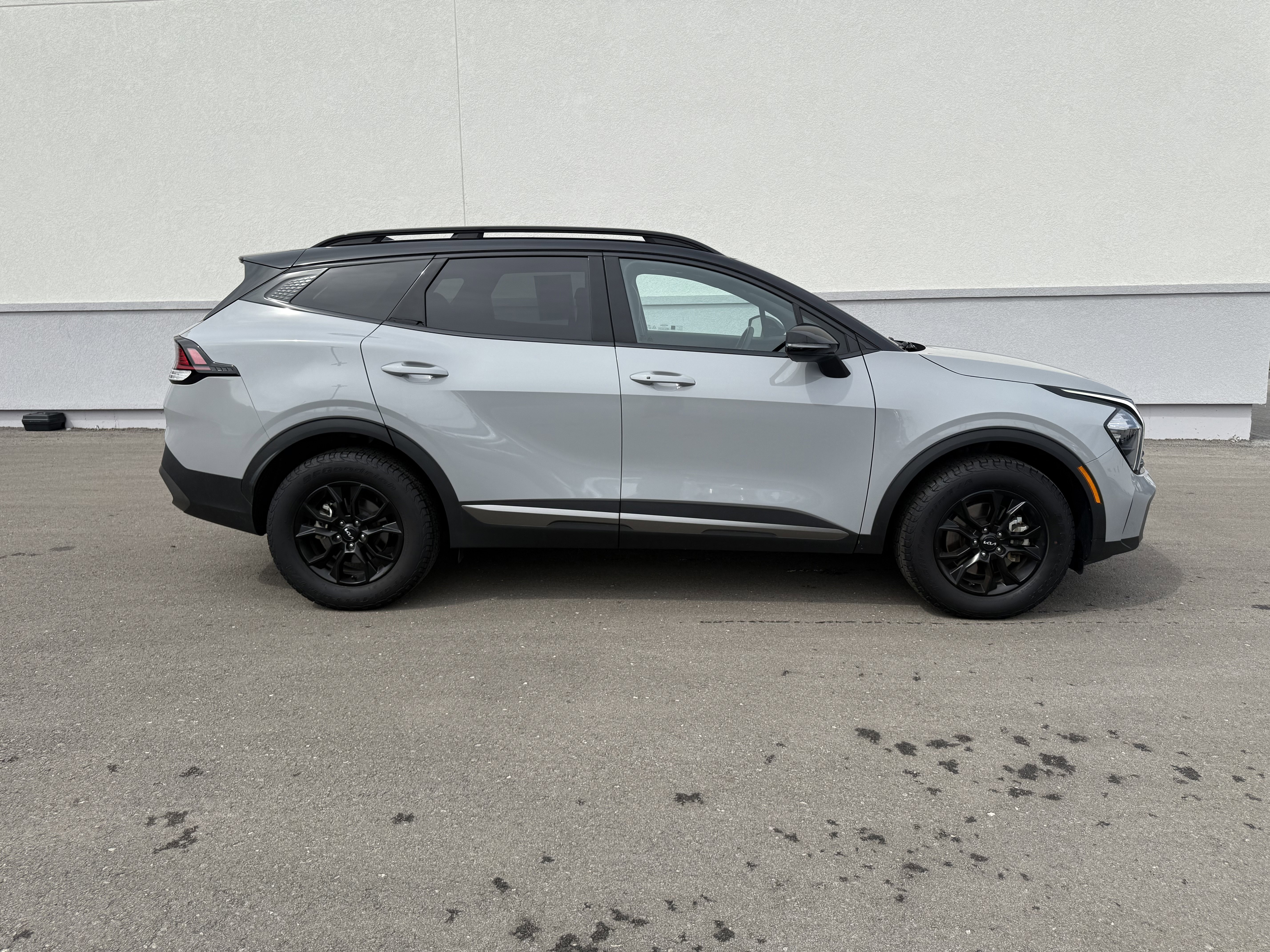 Used 2023 Kia Sportage X-Pro