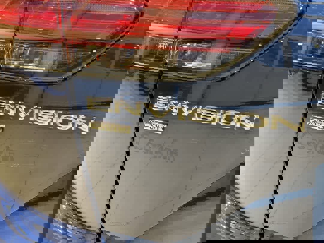 Used 2022 Buick Envision Essence w/ Technology Package I image 11