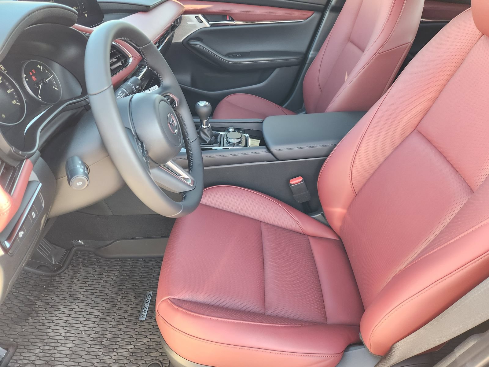 New 2026 MAZDA MAZDA3 2.5 S Hatchback w/ Premium Pkg FWD image 14