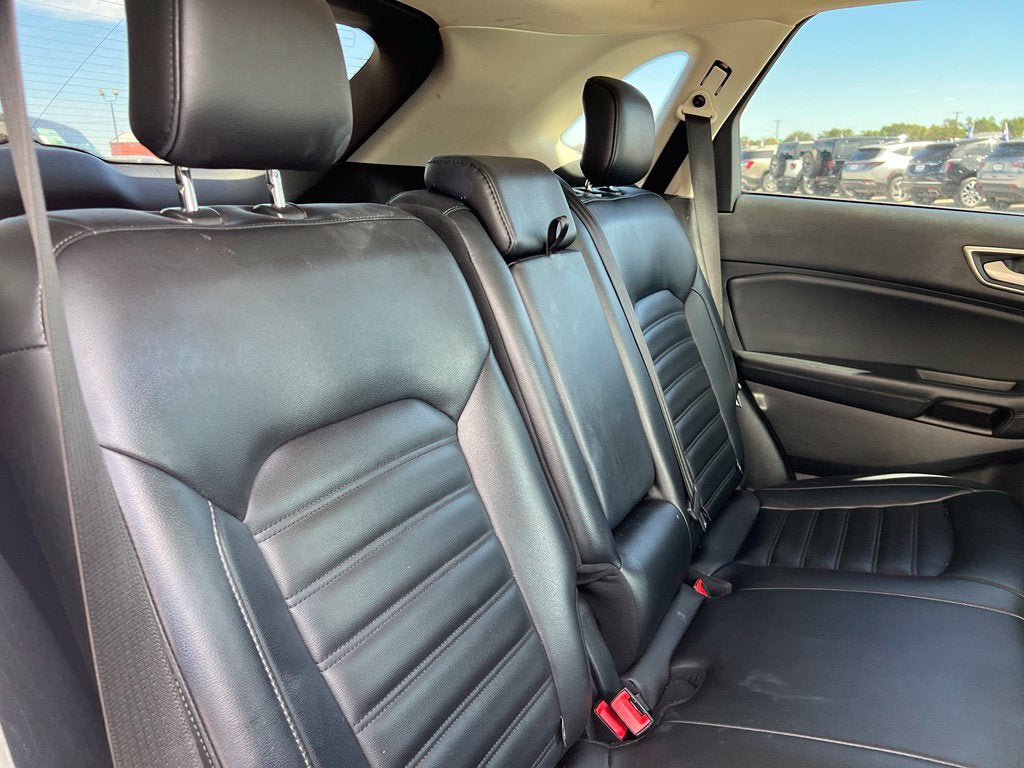 Used 2022 Ford Edge SEL AWD/4WD image 26