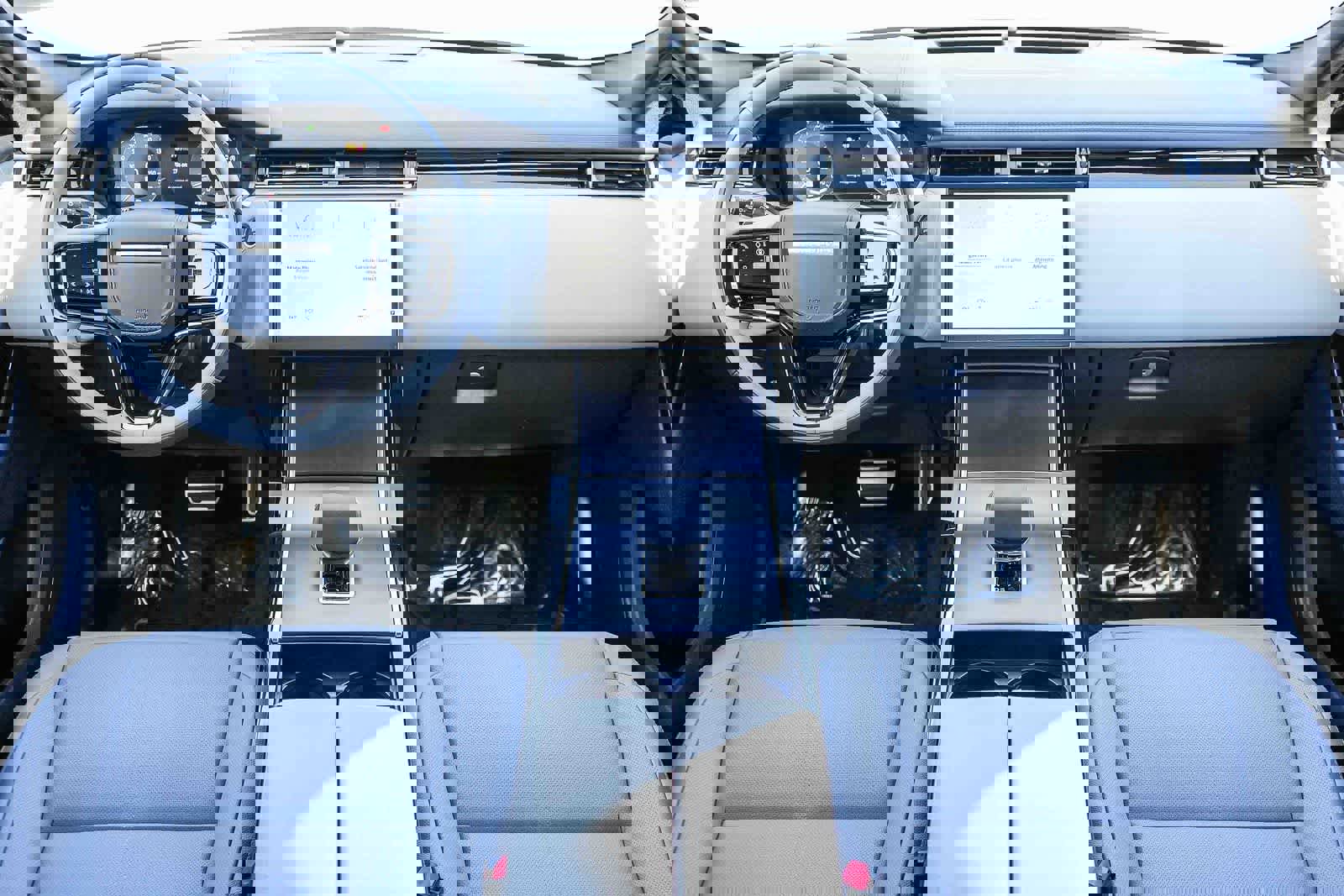 New 2026 Land Rover Range Rover Velar Dynamic SE image 10