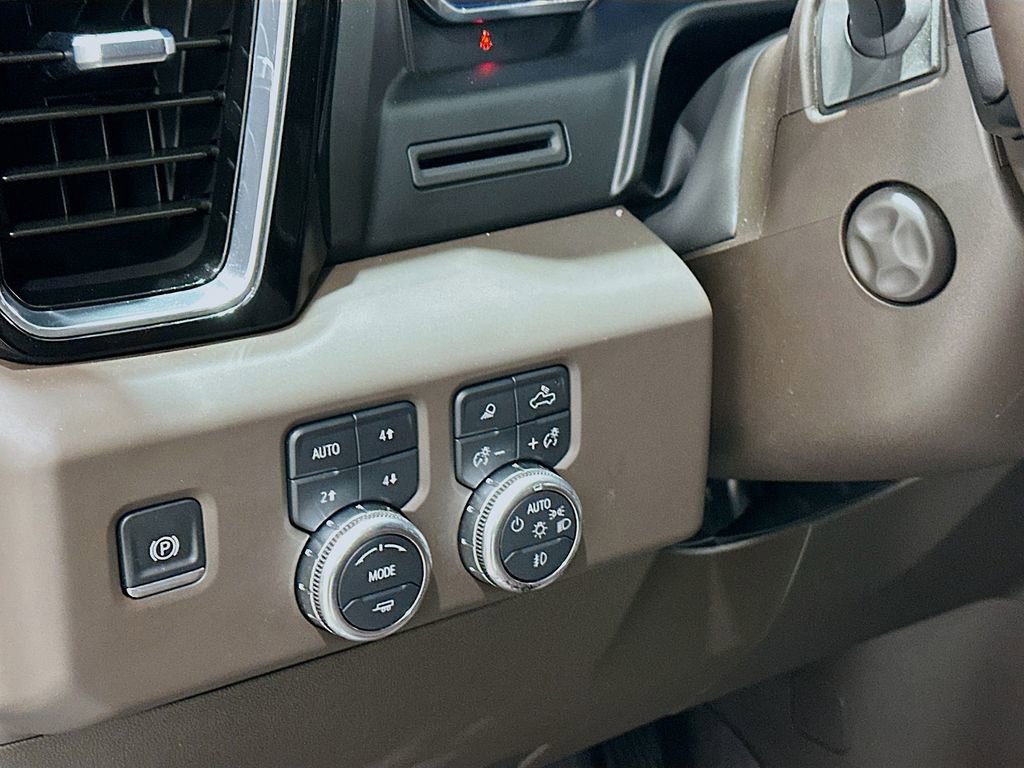Used 2025 GMC Sierra 1500 Denali image 10