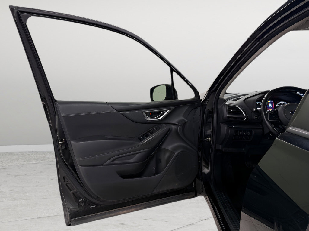 Used 2023 Subaru Forester Premium image 19