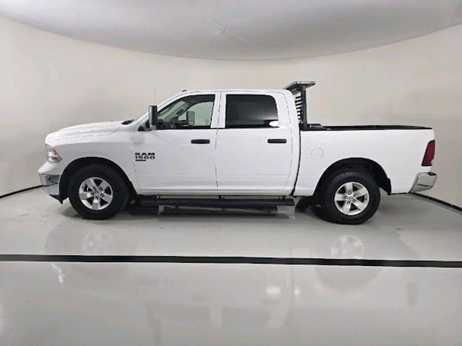 Used 2022 RAM 1500 Tradesman w/ Chrome Appearance Group AWD/4WD image 6