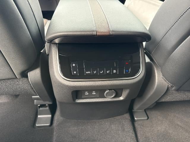 New 2027 Nissan Armada SL AWD/4WD image 12