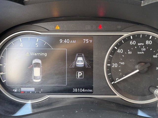 Used 2021 Nissan Versa SV image 26