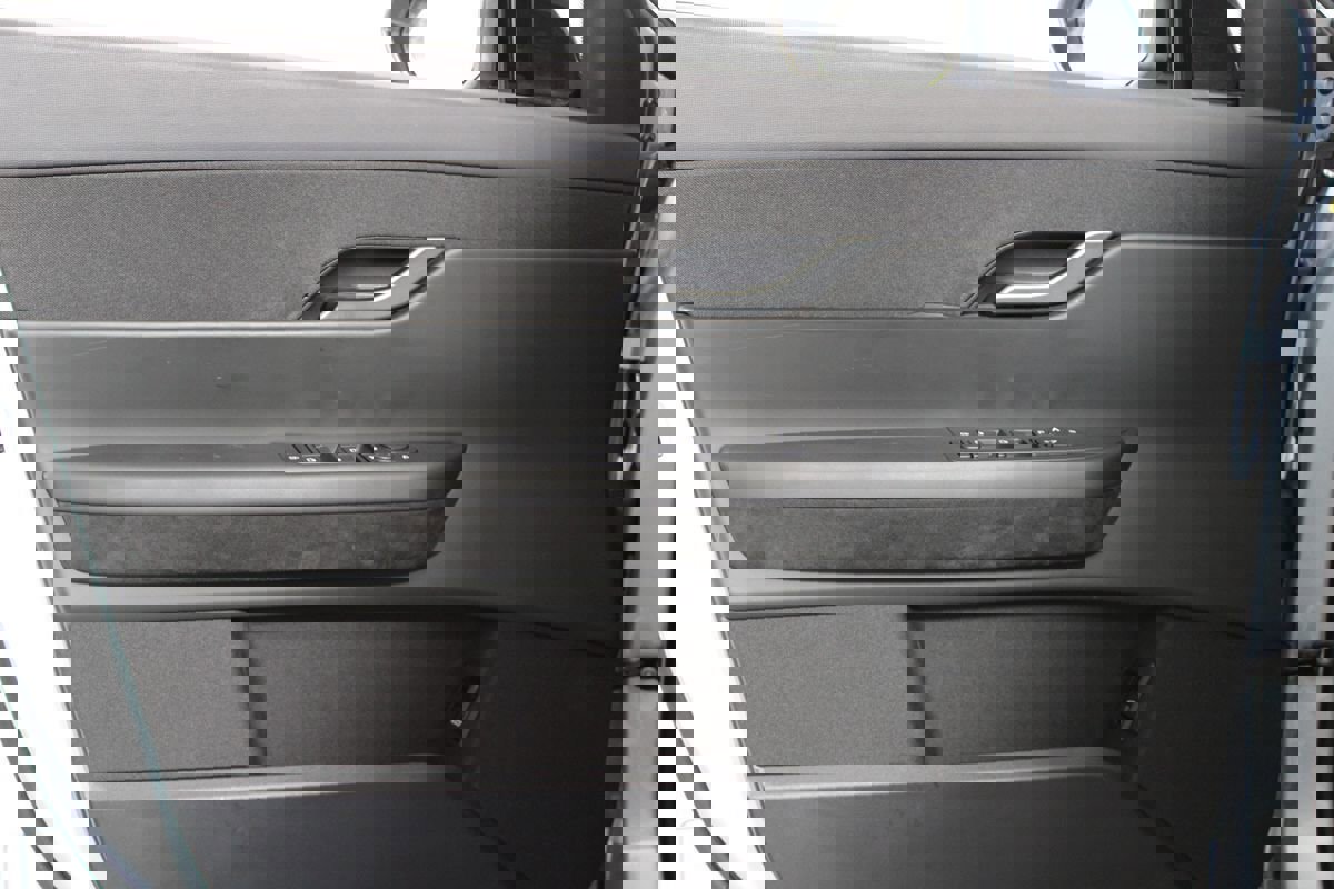 Used 2023 Fisker Ocean Ultra image 6