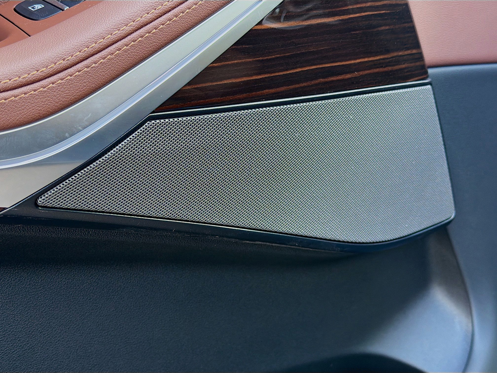 New 2026 BMW X5 sDrive40i w/ M Sport Package image 24