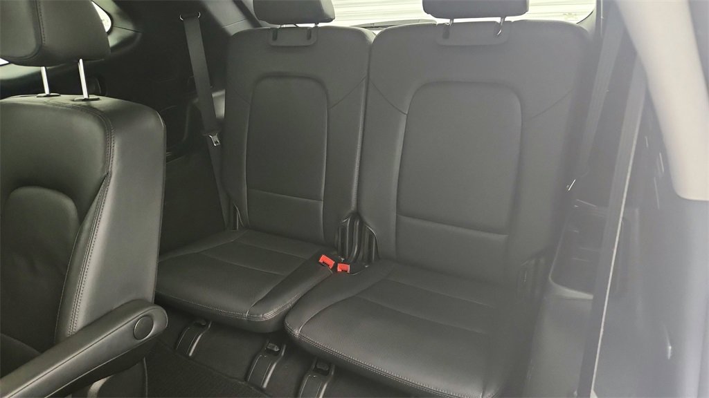 Used 2018 Hyundai Santa Fe Limited image 30