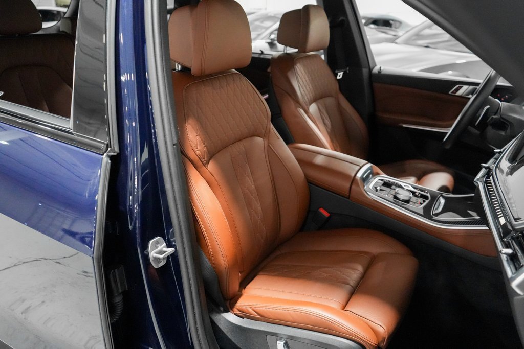 Used 2025 BMW X5 M60i image 25