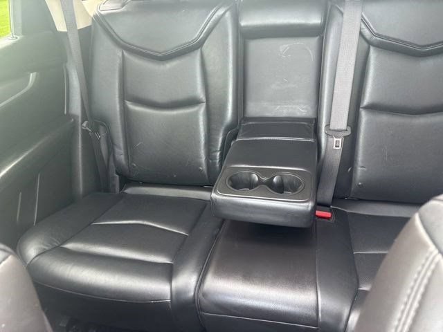 Used 2017 Cadillac XT5 Luxury AWD/4WD image 30