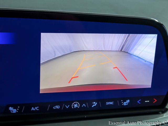 New 2026 Chevrolet Traverse LT w/ LPO, Floor Liner Package FWD image 16