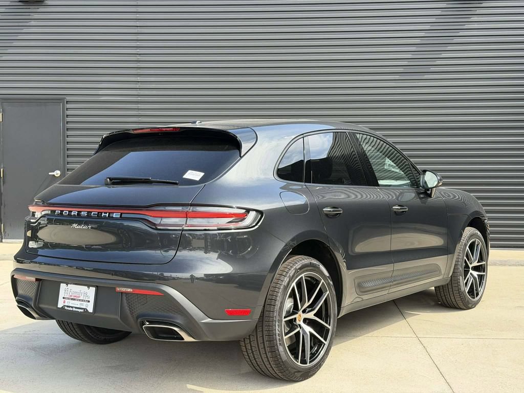 New 2026 Porsche Macan AWD/4WD image 6