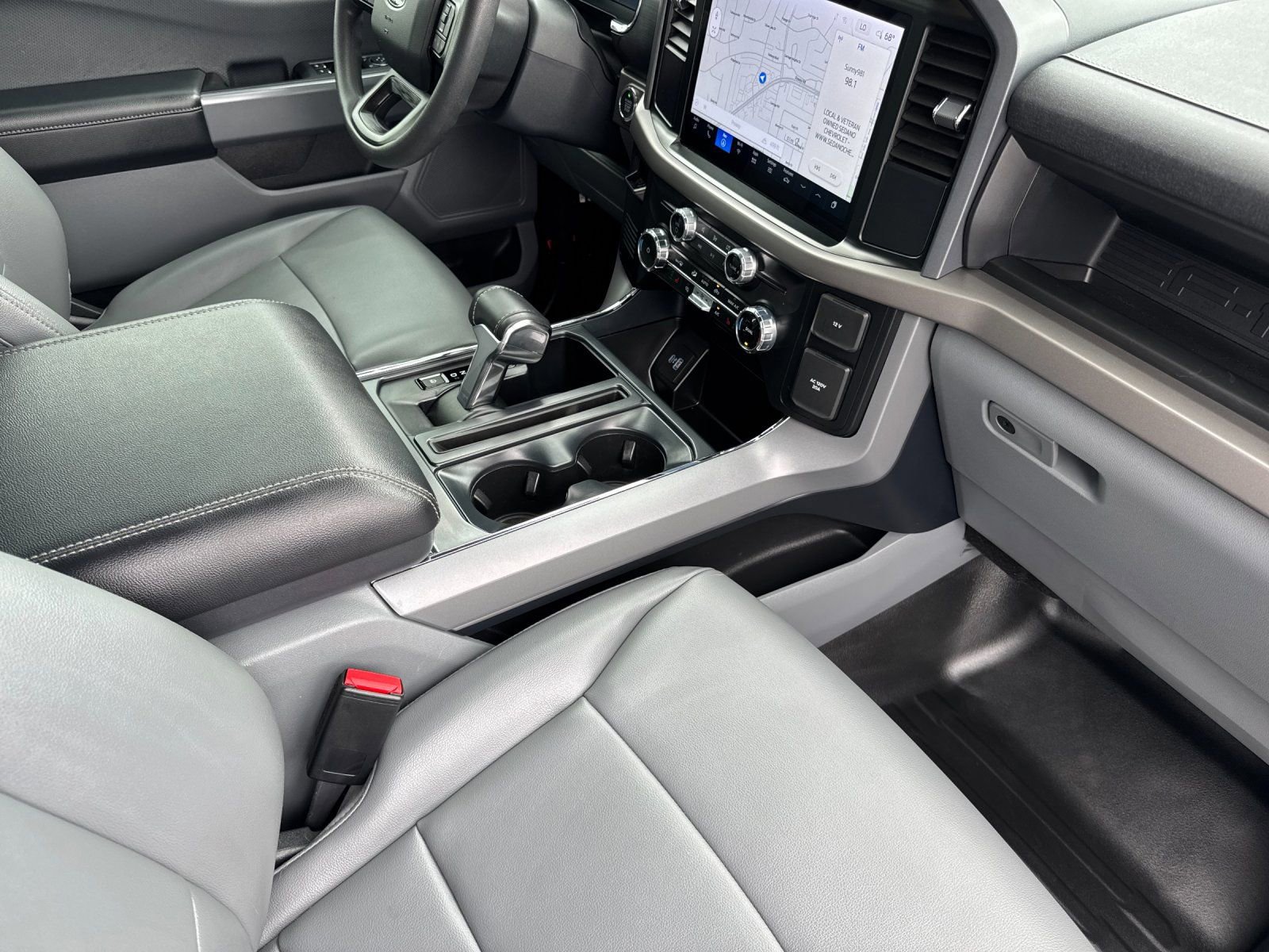 Used 2024 Ford F150 Lightning Pro image 17