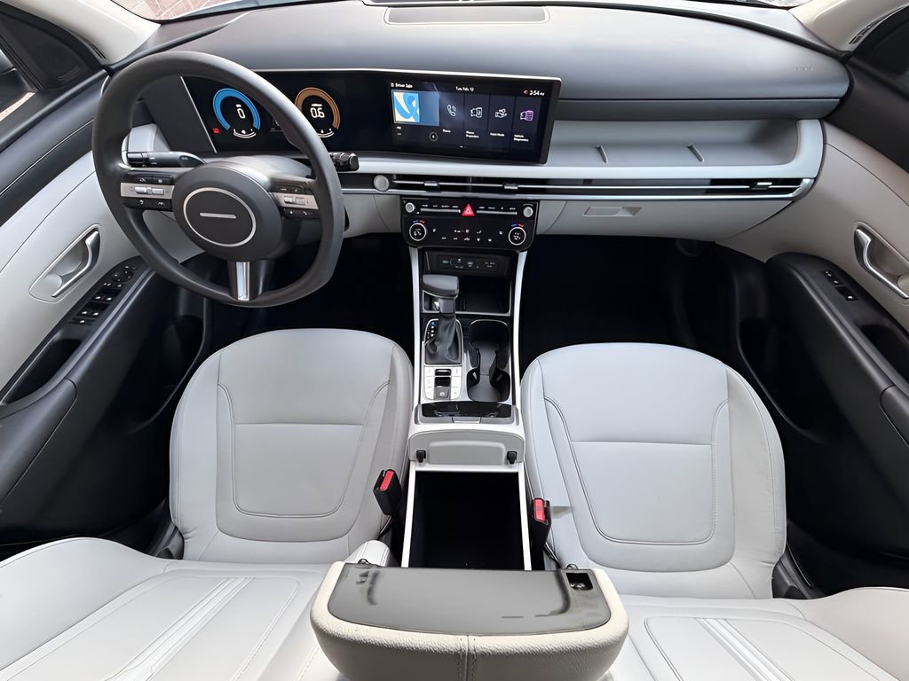 Certified 2025 Hyundai Tucson SEL image 29