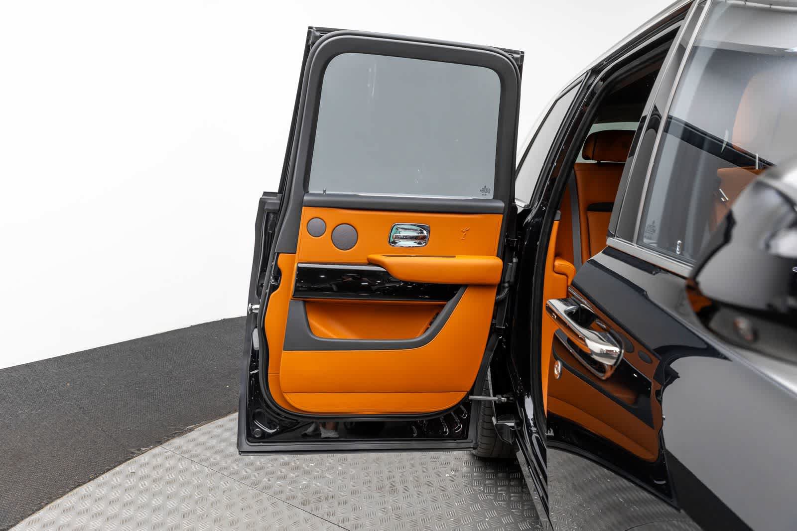 New 2026 Rolls-Royce Cullinan AWD/4WD image 59
