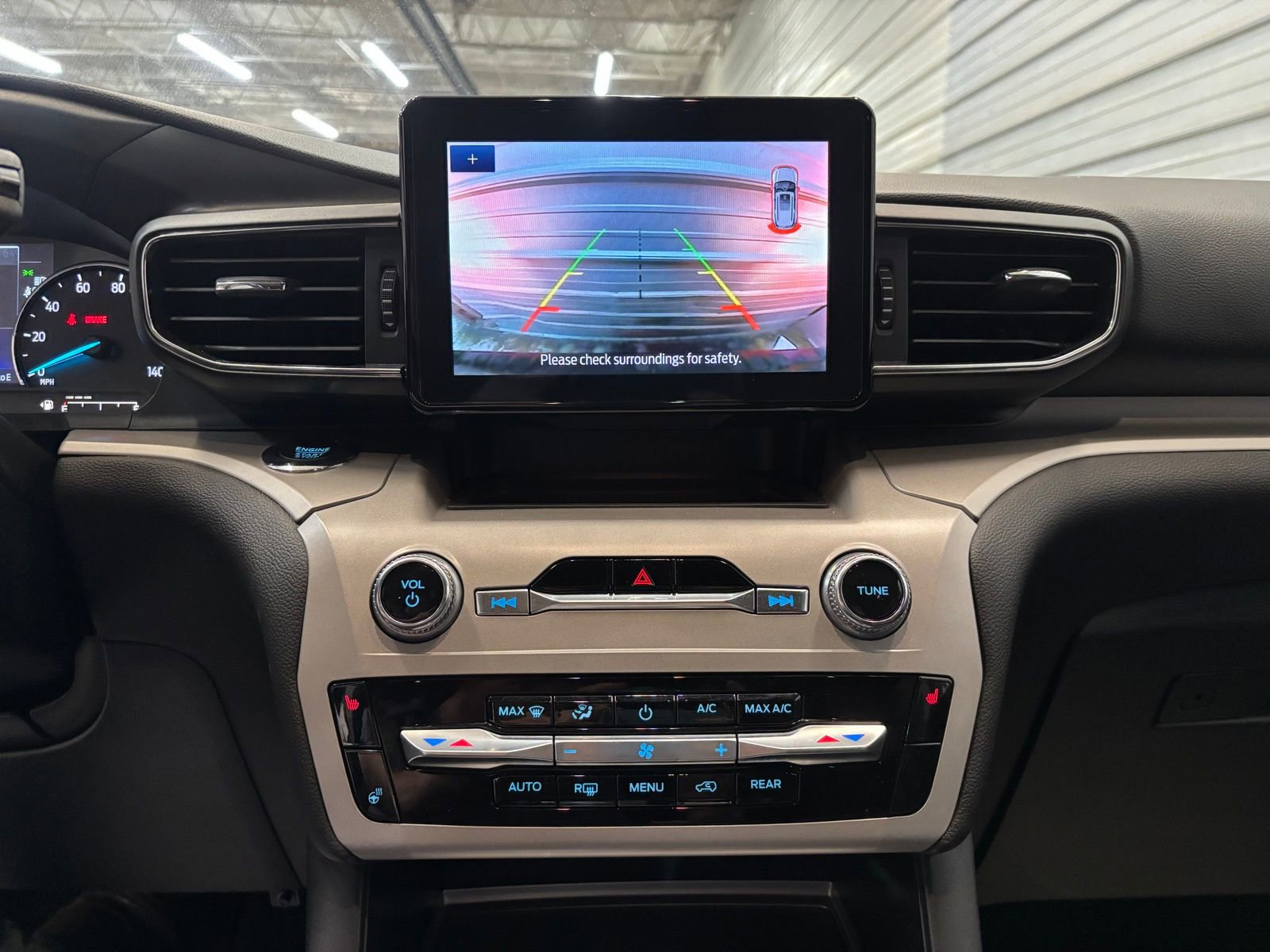 Used 2023 Ford Explorer XLT w/ Equipment Group 202A image 19