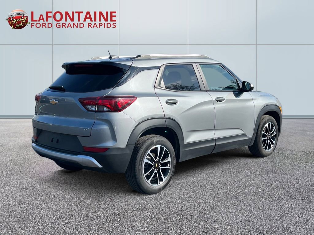 Used 2025 Chevrolet TrailBlazer LT image 7