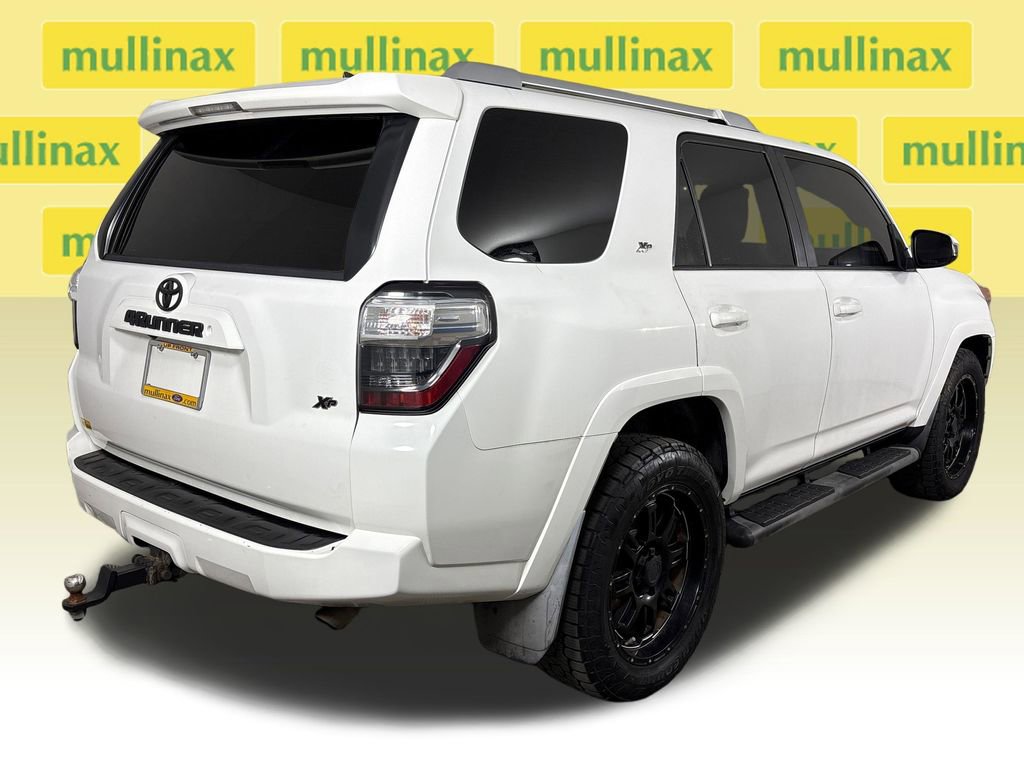 Used 2015 Toyota 4Runner SR5 RWD image 4