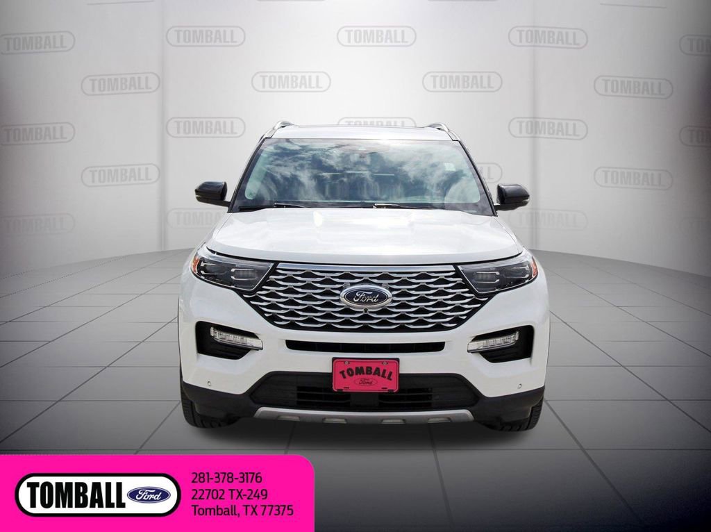 Certified 2024 Ford Explorer Platinum w/ Technology Package image 2