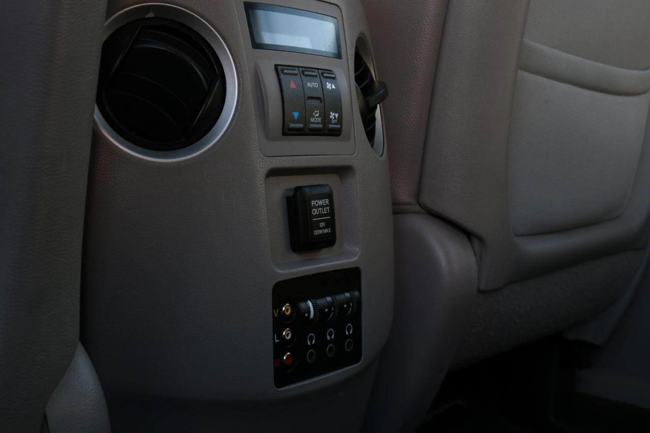 Used 2014 Honda Pilot Touring image 31