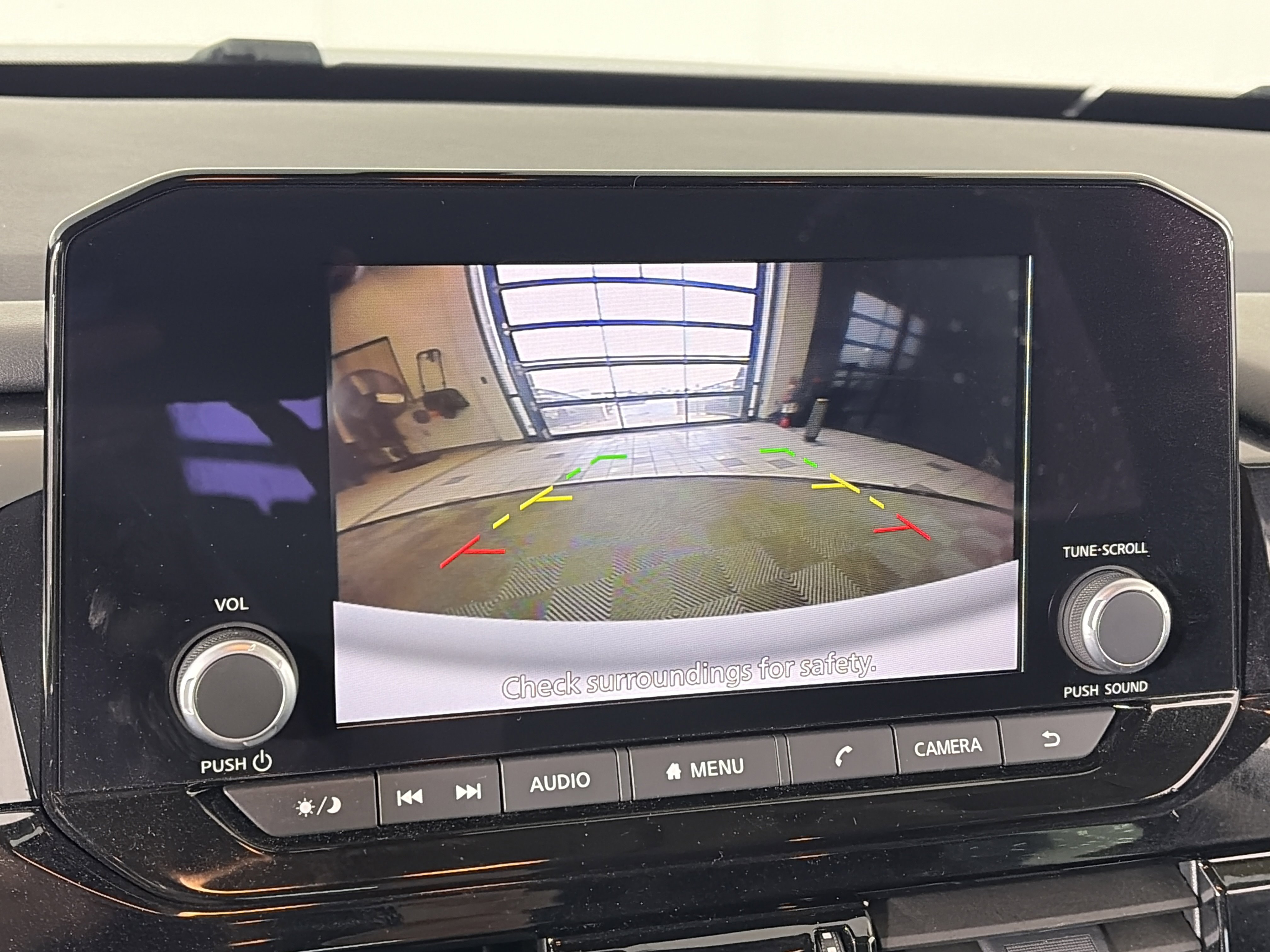 Used 2024 Nissan Pathfinder SV image 20