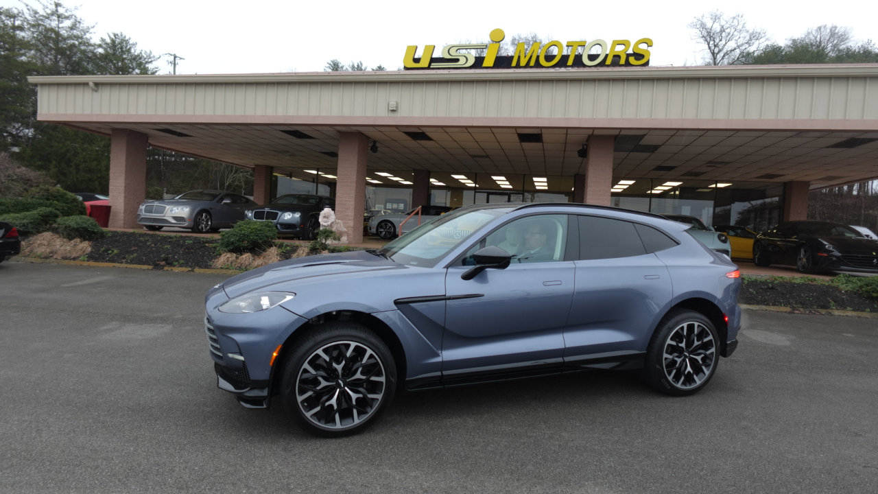 Used 2024 Aston Martin DBX 707 image 25