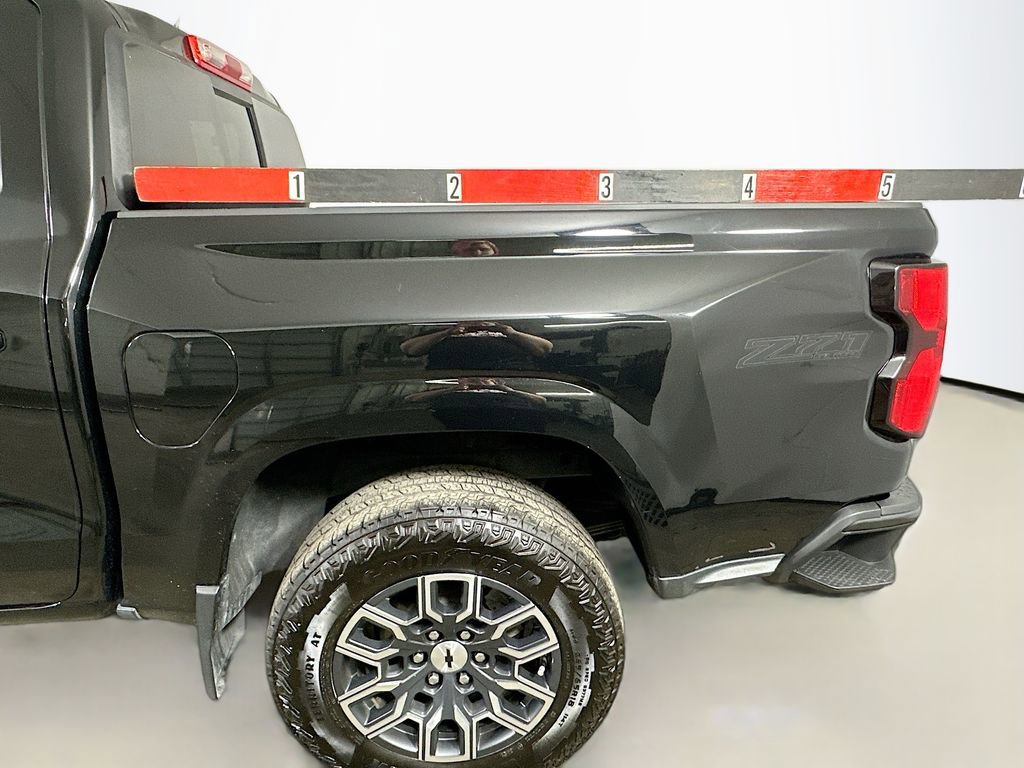 Used 2023 Chevrolet Colorado Z71 w/ Z71 Convenience Package 2 image 31