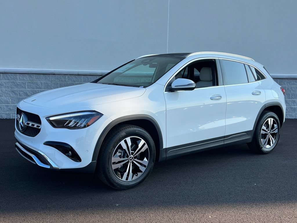 New 2026 Mercedes-Benz GLA 250 4MATIC image 1