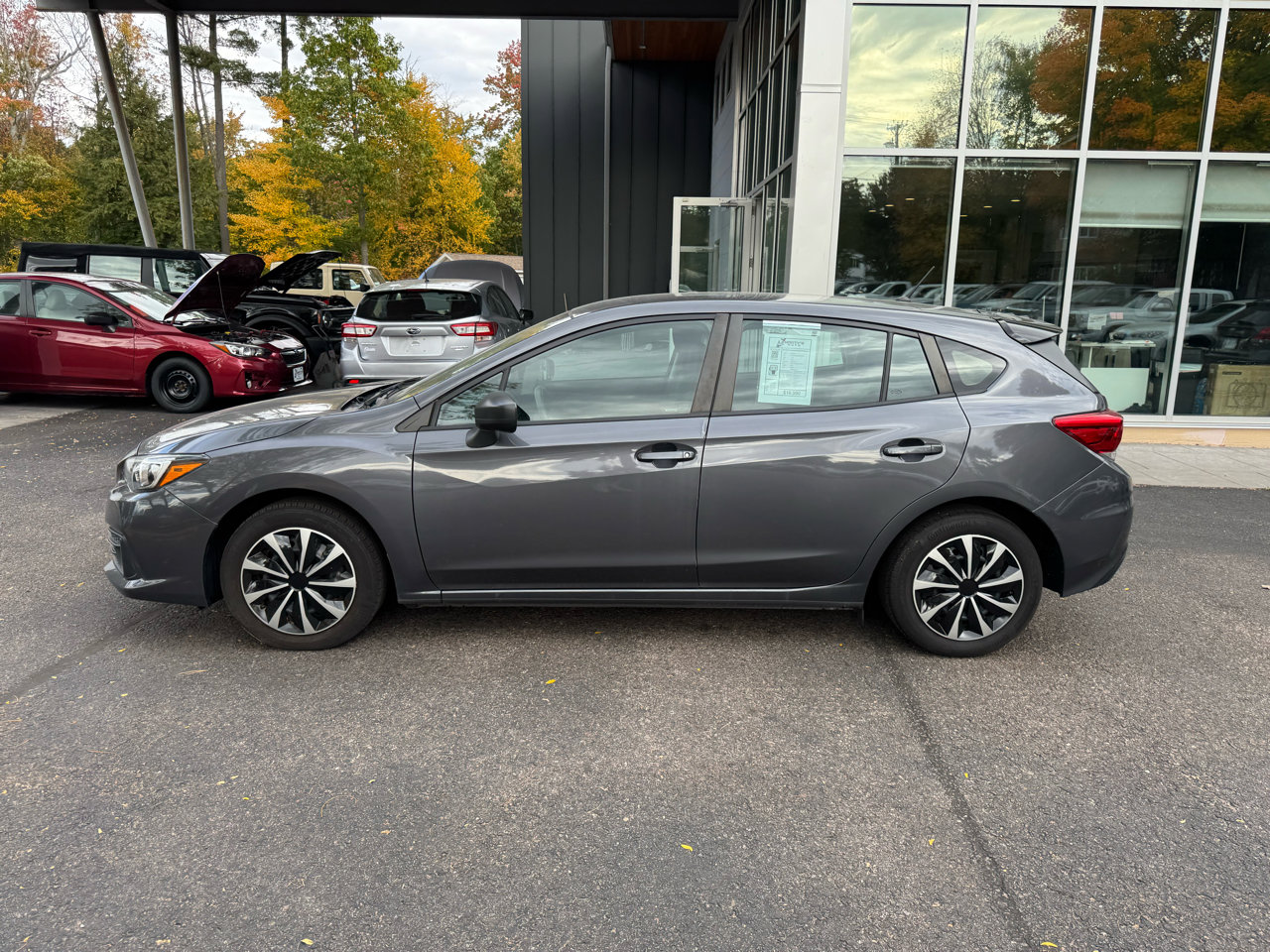 Used 2022 Subaru Impreza 2.0i image 2