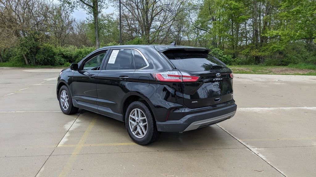 Used 2024 Ford Edge SEL w/ Convenience Package AWD/4WD image 5